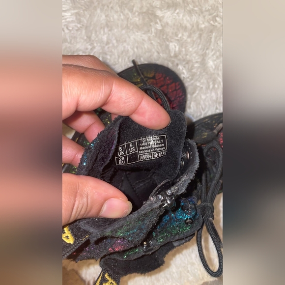 Preloved Kids Dr.Martens unisex size 9 - Picture 6 of 6